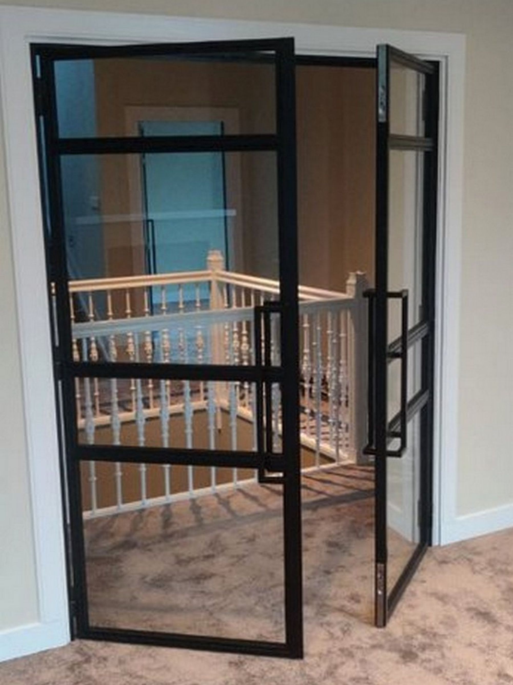 Prachtige elegante villa deuren met design handgreep met poedercoating 